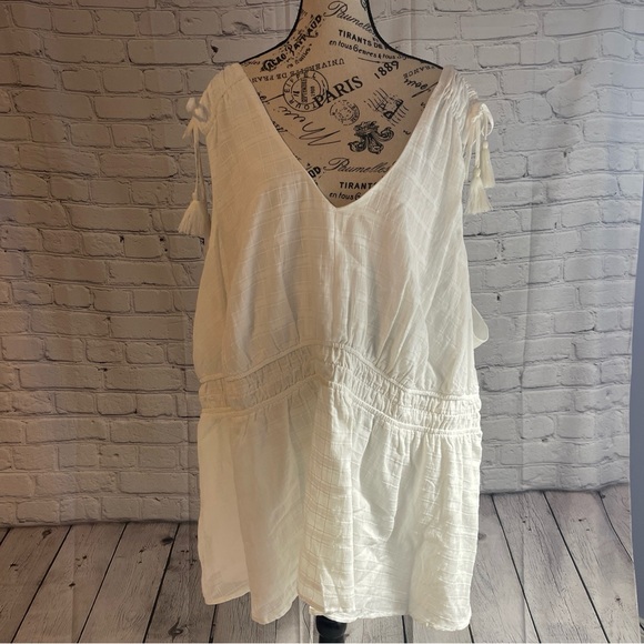 Torrid 5X White Window Pane 100% Cotton V-Neck Sleeveless Tassel Tank NWT - Picture 5 of 9